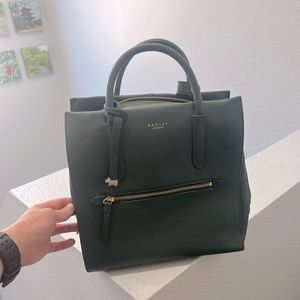 Arlington Large Dark Green Leather Backpack